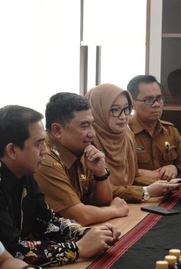 Pemkab Garut dan Kemenkes Siapkan Pembangunan CMU RSUD dr. Slamet dan Perluasan RS Rotinsulu